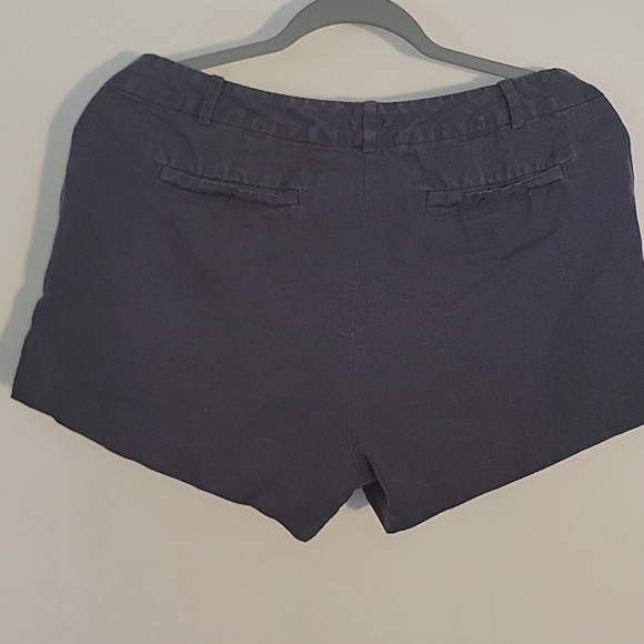 Michael Kors Linen Shorts - Picture 2 of 10